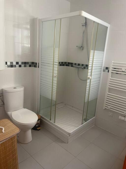 F3 Entier J - Proche Roissy-Villepinte-Paris Villiers-le-Bel Ngoại thất bức ảnh