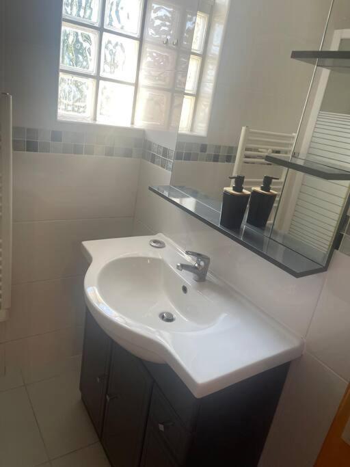 F3 Entier J - Proche Roissy-Villepinte-Paris Villiers-le-Bel Ngoại thất bức ảnh